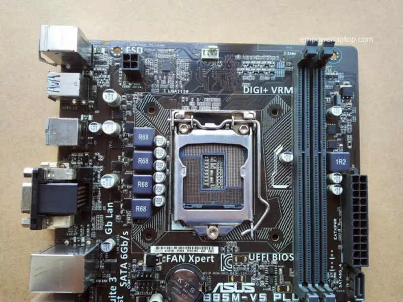 Asus B85M-V5 PLUS B85 LGA 1150 Micro-ATX-Motherboard