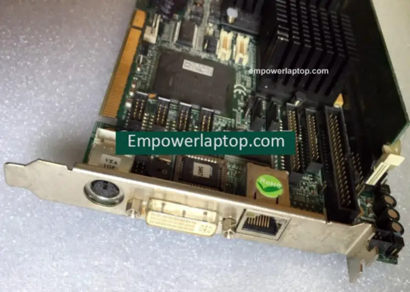 AXIOMTEK SBC82810 Industrie-Motherboard (nur Motherboard)