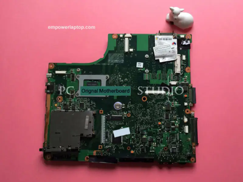 Toshiba Hauptplatine V000108010 6050A2120801 Original A205 CPU
