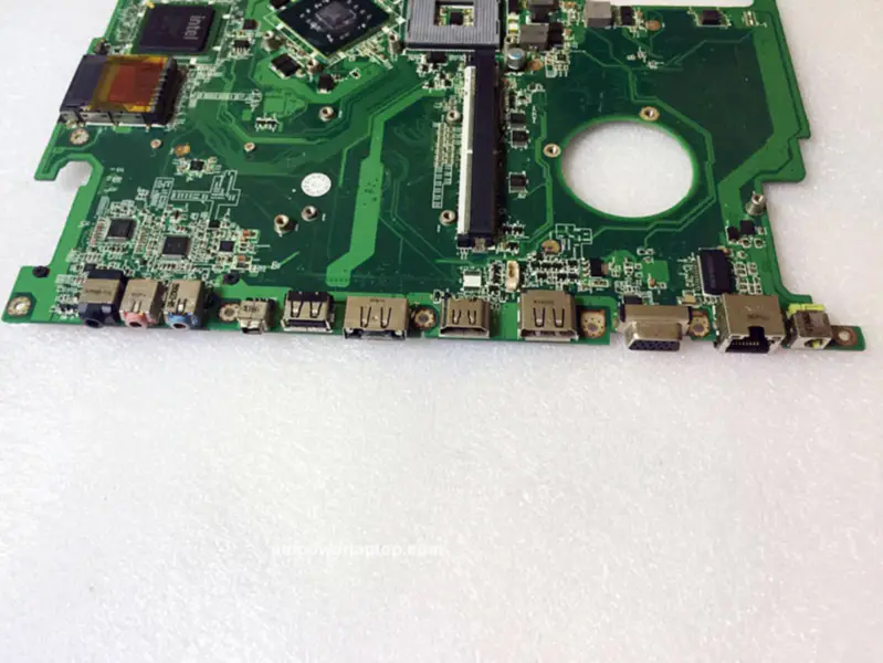 Acer Hauptplatine 8935G 8935 DA0ZY8MB6D1