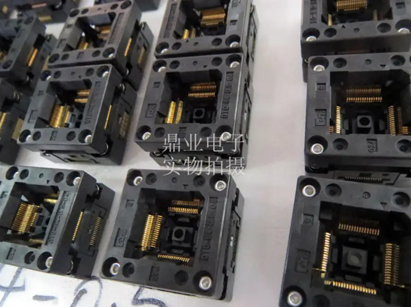32QN40TS24040 QFN32 Burn-in-Sockel Vergoldung IC