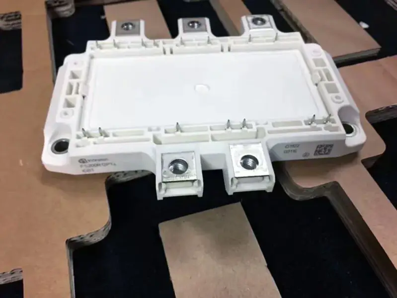 INFIENON FS200R12PT4 SPS-Modul