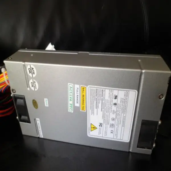 FSP AT -5V 1U P8P9 Nennleistung 300W Peak 450W Schaltnetzteil FSP300-601U SPI3001UH