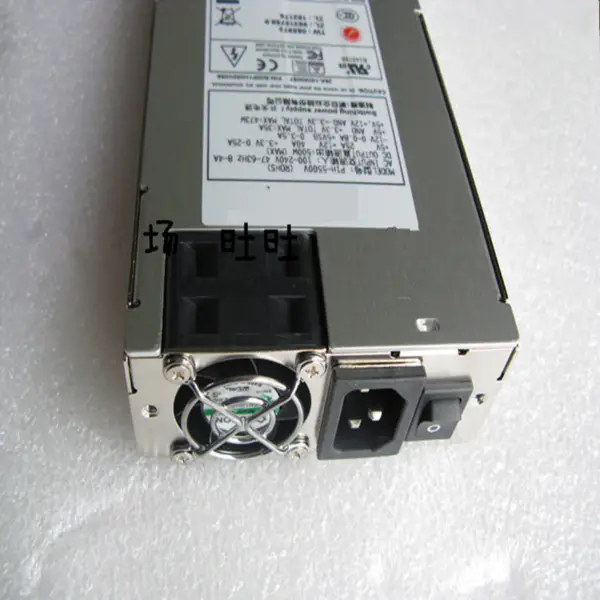 Zippy Emacs Standard 1U Schaltnetzteil 550W P1H-5550V ( ROHS )