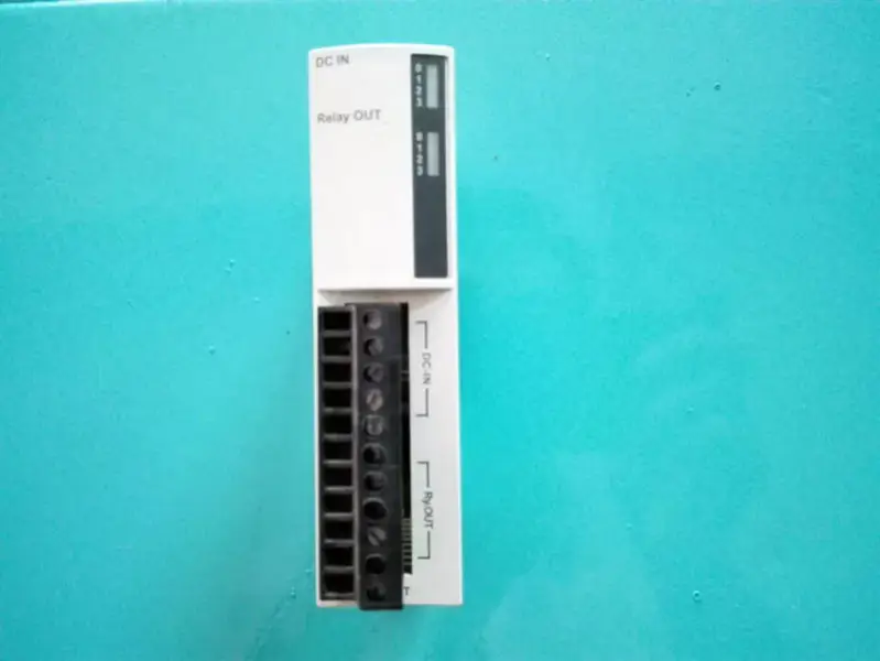Schneider TM2DMM8DRT Modul