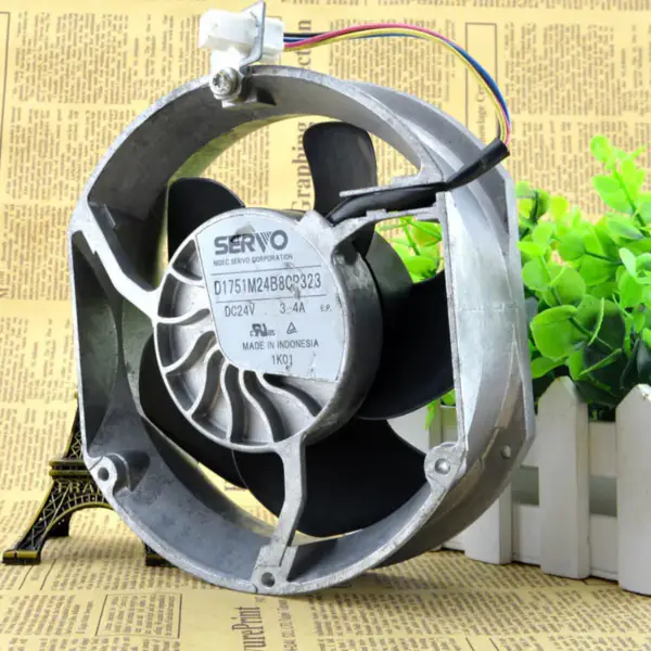 SERVO 15*17cm Lüfter D1751M24B8CP323 24V 3.4A