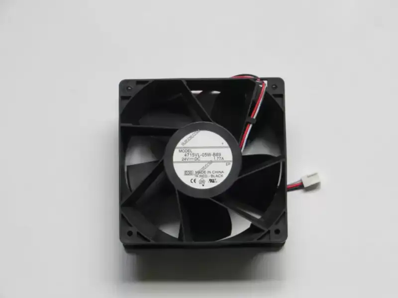 NMB 4715VL-05W-B89 24V 1,77A 3adrig Lüfter