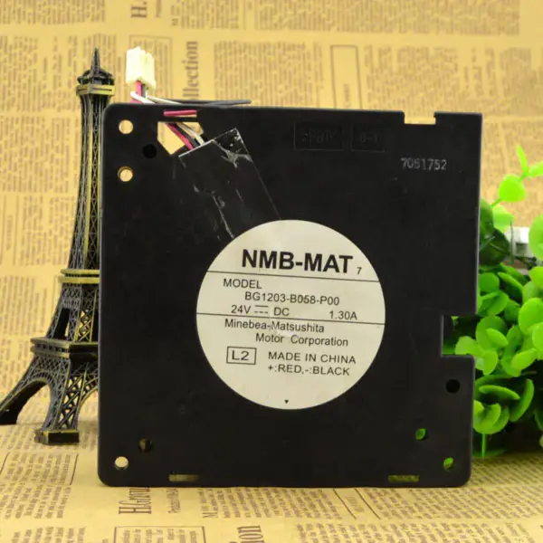NMB 12CM 12032 Lüfter BG1203-B058-P00 24V 1,30A