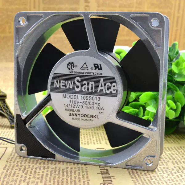 SANYO 109S013 100V 14/12W 0.18/0.16A 12038 Lüfter