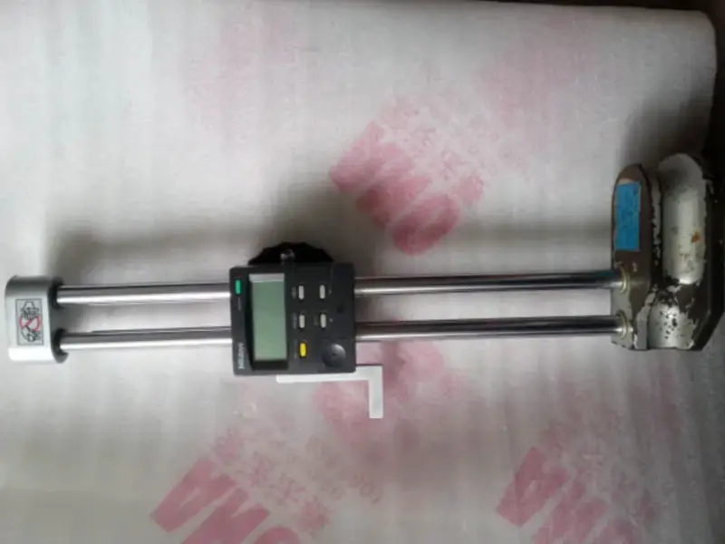 Mitutoyo 192-613(0-300*0,01mm)