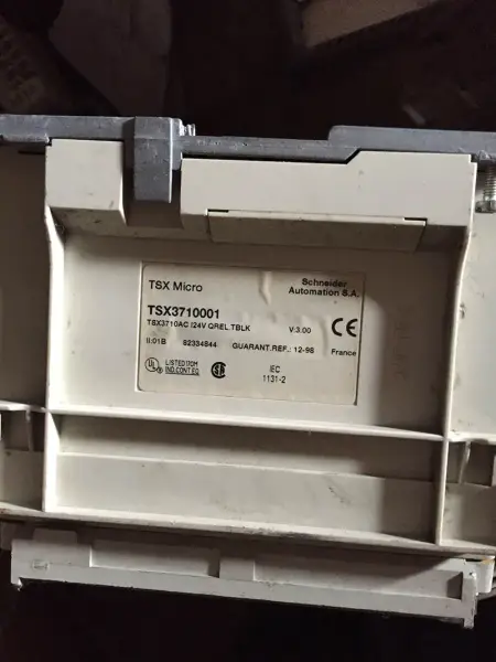 TSX3710001