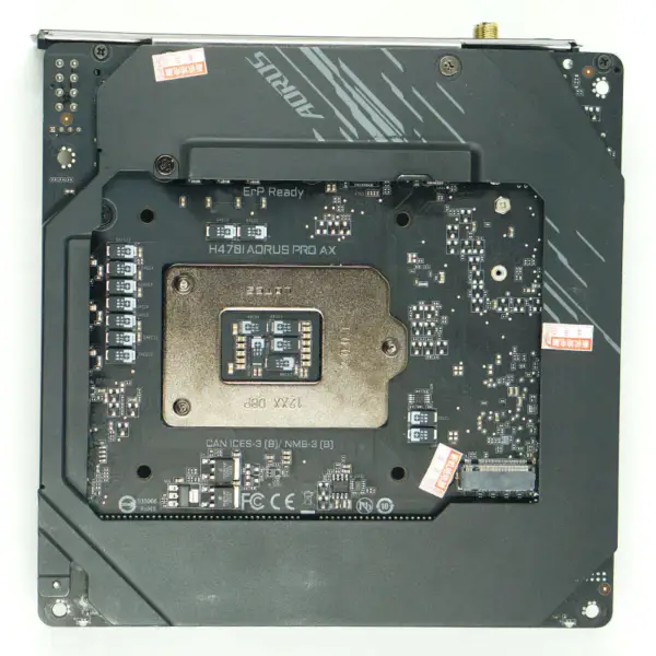Gigabyte H470I AORUS PRO AX Hauptplatine LGA1200 DDR4
