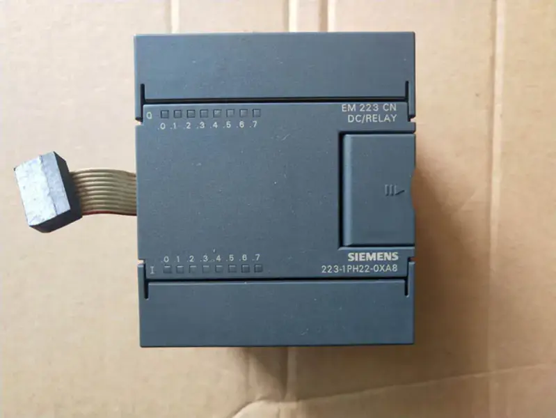 6ES7223/6ES7 223-1PH22-0XA8 Siemens EN 223 CN