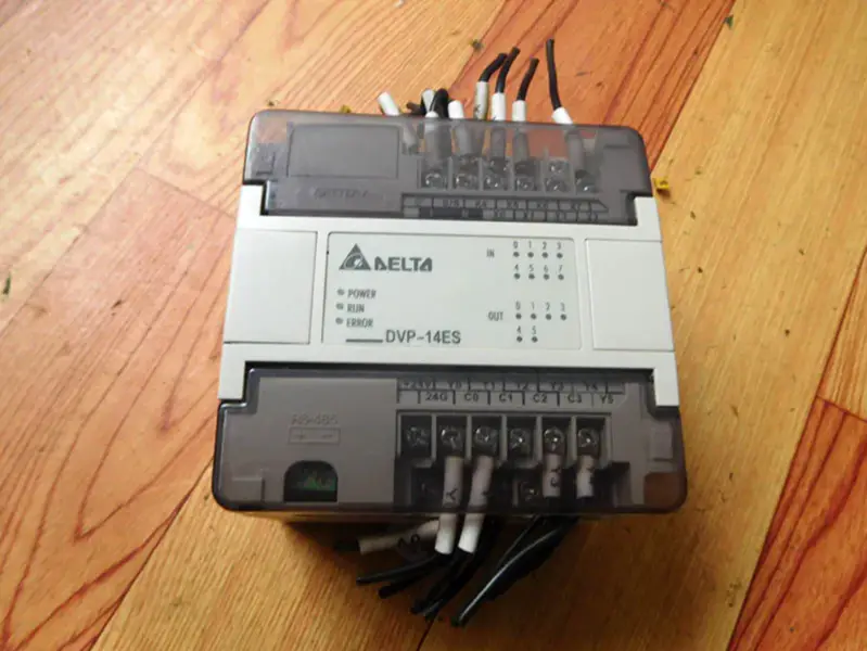 Delta DVP14ES00T2 SPS