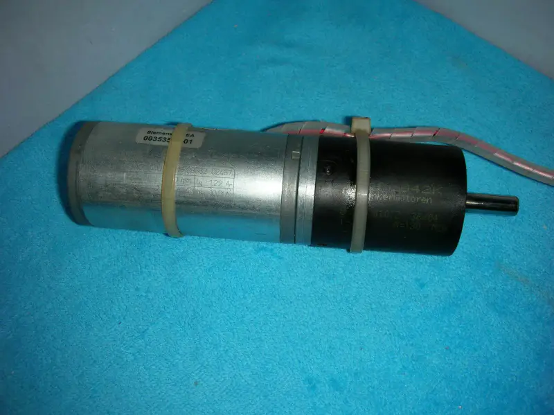 UNKERMOTOFEN G42X40
