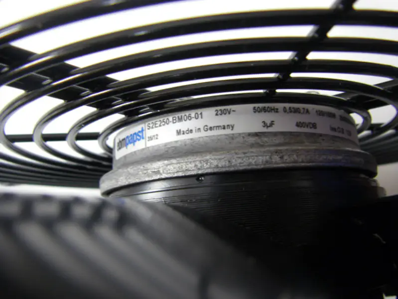 AC 230V 115W 0.51A 250mm S2E250-BM06-01 ebmpapst Axiallüfter