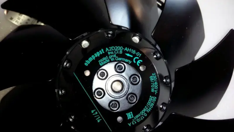 A2D200-AH18-01 echt ebmpapst AC230V/400V 68/70W Siemens Lüfter