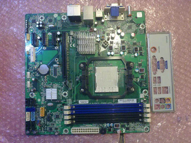 HP H-ALVORIX RS880-uATX P6710F PC 620887-001 Hauptplatine