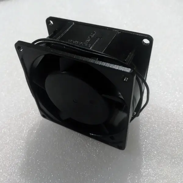 AA8381HS-AW Taiwan ADDA-Ventilator 8038 110V AC Neuer echter Lüfter mit großem Luftvolumen