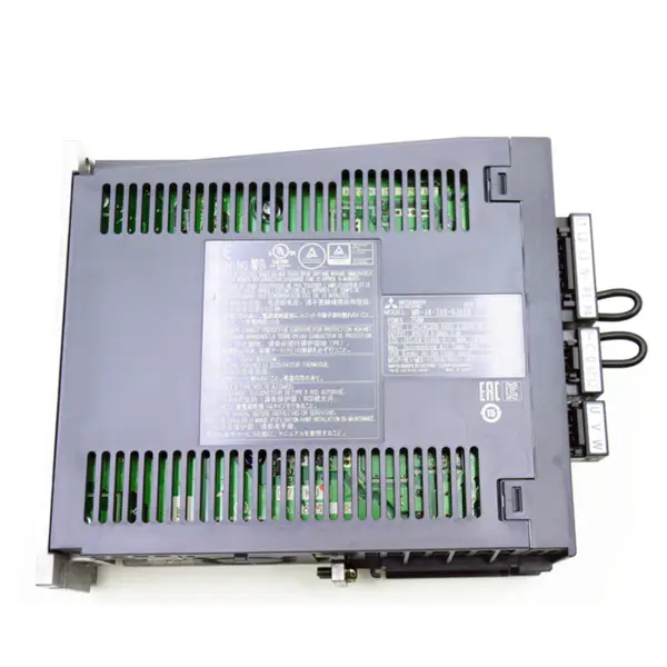 750W Cnc-Steuerung und Mikro-Universal-Servoantriebe Mitsubishi MR-J4-70B-RJ020