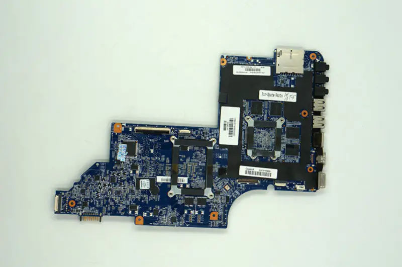 HP 650851-001 DV6 DV6-6000 A60M DSC HD6750 1G Motherboard