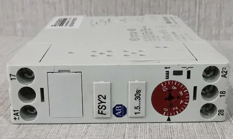 AB 700-FSY2DU23 ZEITRELAIS