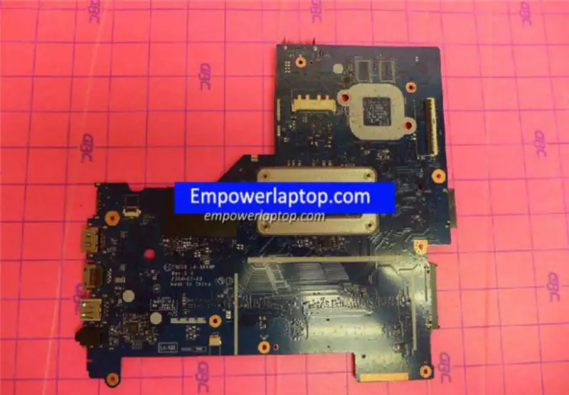 HP Touchsmart 15-R021NR 15-R 764111-001 764111-501 ZSO50 LA-A999P i3-3217U HM76 Motherboard