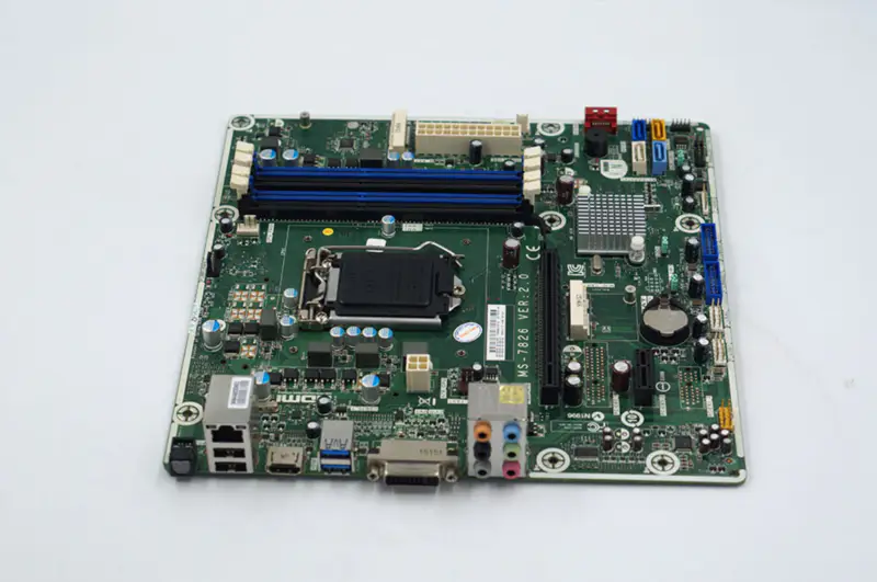 HP 810-460 MS-7826 V2.0 784740-001 784740-501 784740-601 Hauptplatine