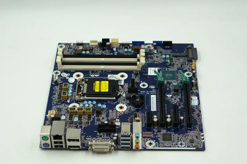 HP Z240 MT 795000-001 837344-001 837344-601 908397-601 Hauptplatine