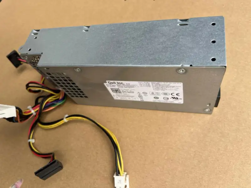 Dell DPS-220UB A L220AS-00 Netzteil