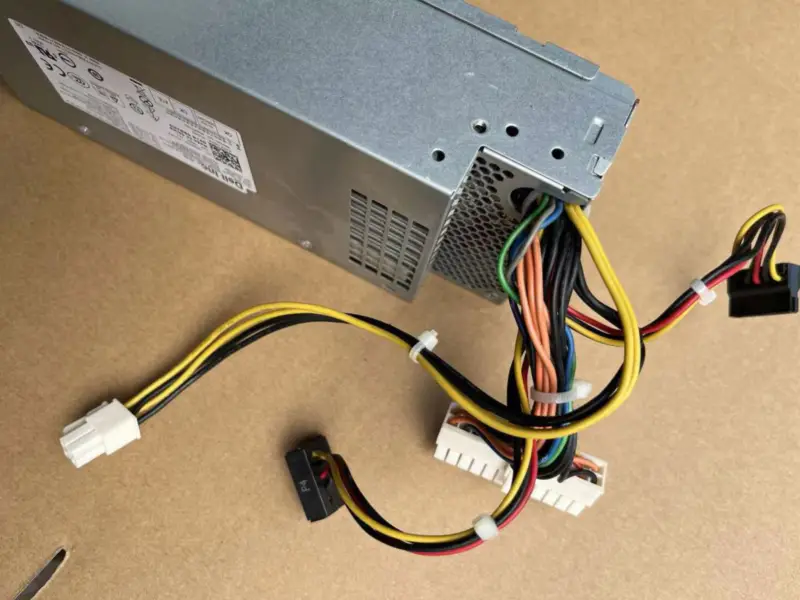 Dell DPS-220UB A L220AS-00 Netzteil