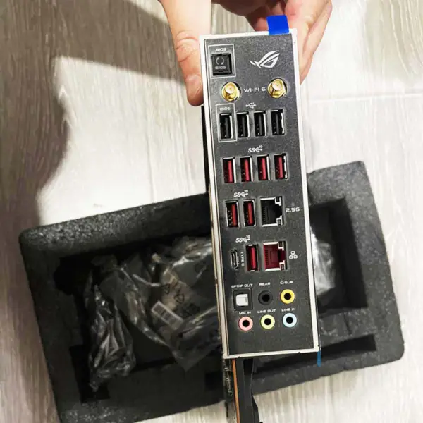 Asus Rog Strix Trx40-e Gaming-Motherboard