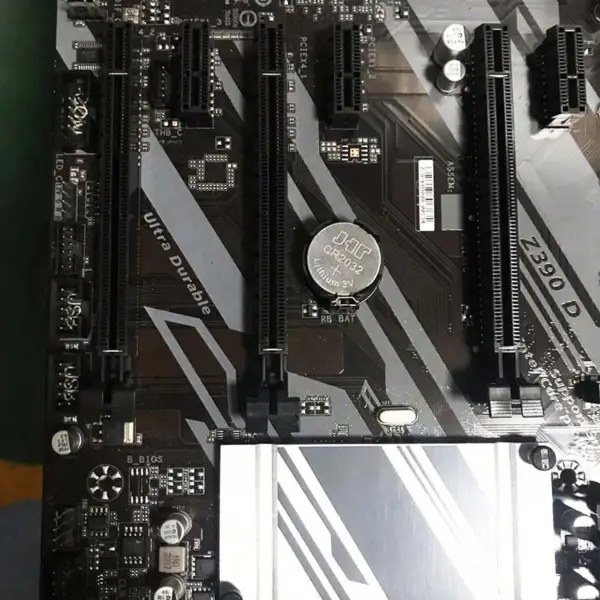 Z390 D für Gigabyte Lga1151 Ddr4 Rgb 128gb M.2 Atx 10 Pci-e 3.0 Mainboard