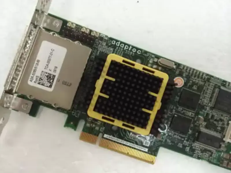 Adaptec ASR-5085/512MB SGL PCI-e x8 RAID-Karte Array-Karte