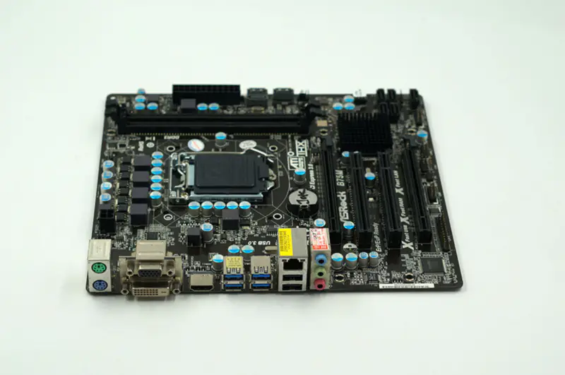 Asrock B75M B75 LGA 1155 Micro-ATX Hauptplatine