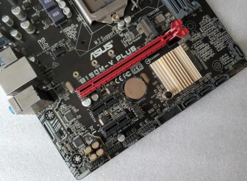 Asus B150M-V PLUS Hauptplatine LGA 1151 DDR4