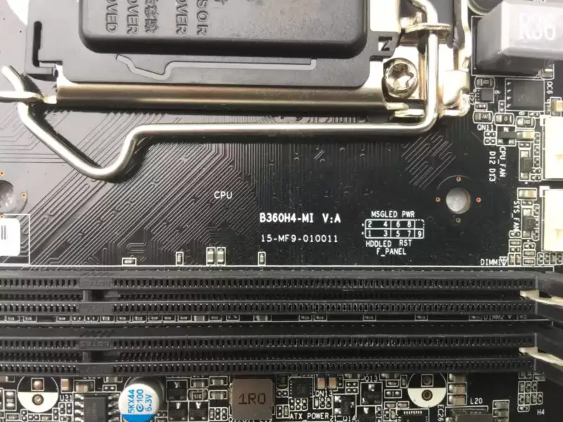 ECS B360H4-MI Mainboard B360 Chipsatz Mini-ITX