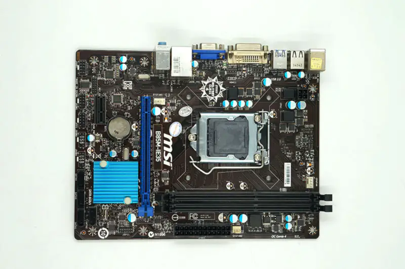 MSI B85M-IE35 B85 LGA 1150 Micro-ATX-Motherboard