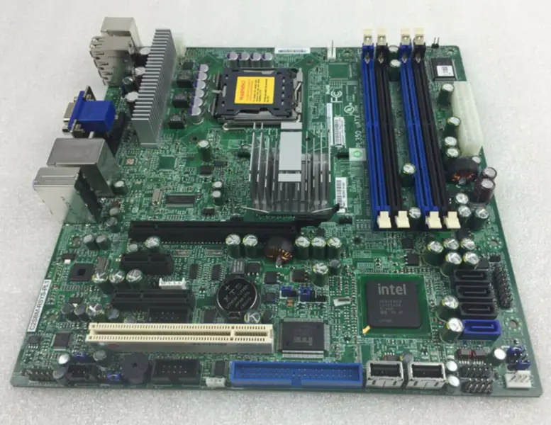 SuperMicro PL35Q C2SBM-RSYS-PL1 REV:1.21 Grundplatine für Industrieanlagen