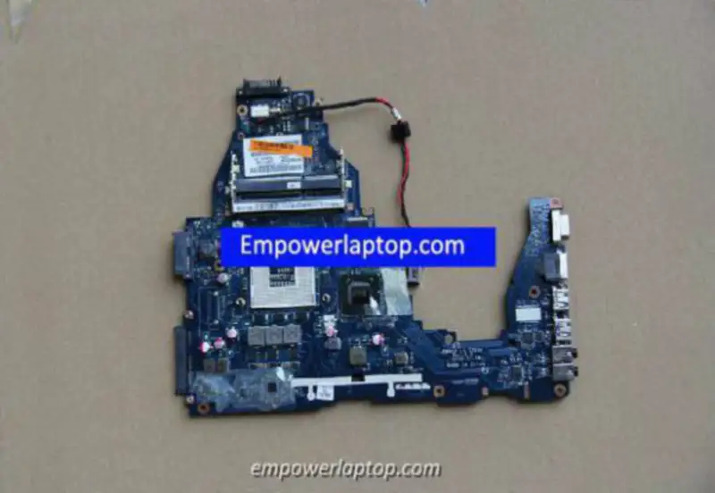 Toshiba C660 K000124370 LA-7202P Hauptplatine