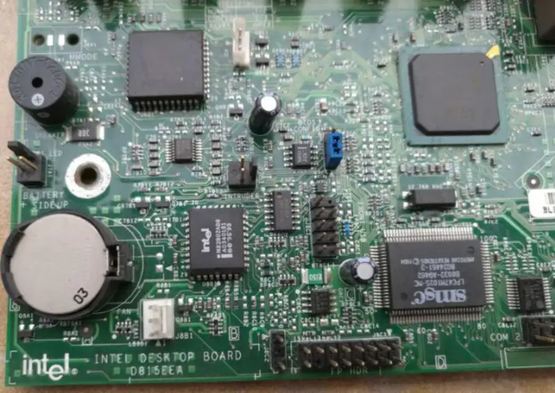 Intel D815EEA Motherboard für Industrieanlagen