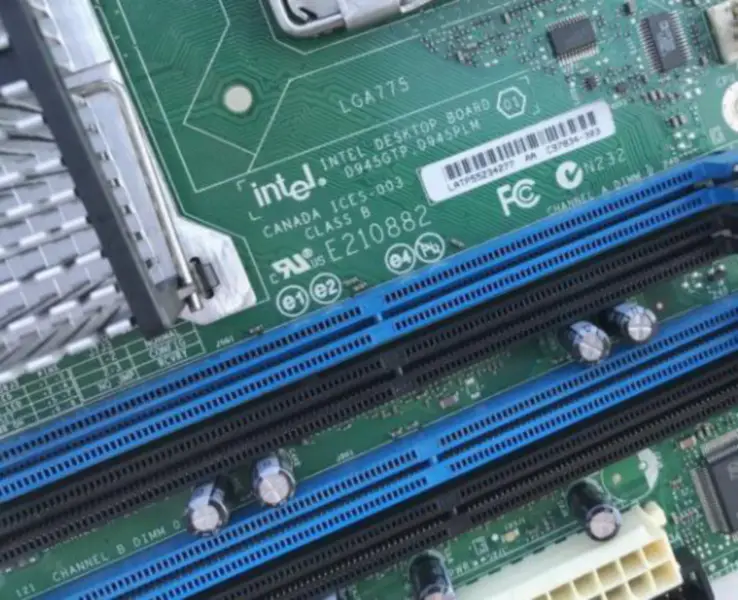 Intel D945GTP.D945PLM Hauptplatine