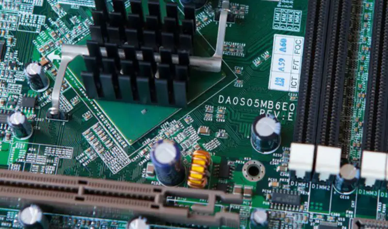 Quanta DA0S05MB6E0 Rev.E Industrie-Motherboard 875P+6300ESB PCI-X*3