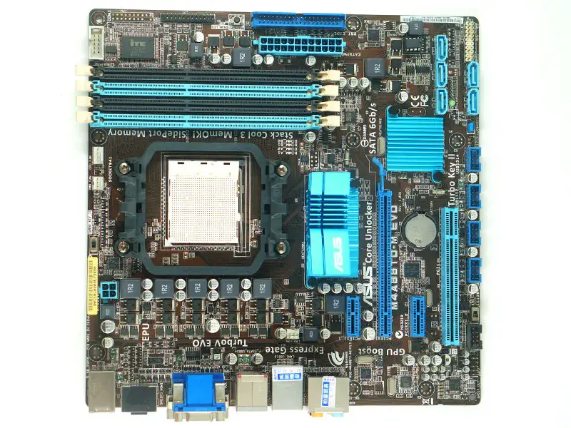 Asus M4A88TD-M Hauptplatine 880G/ AM3/SATA III