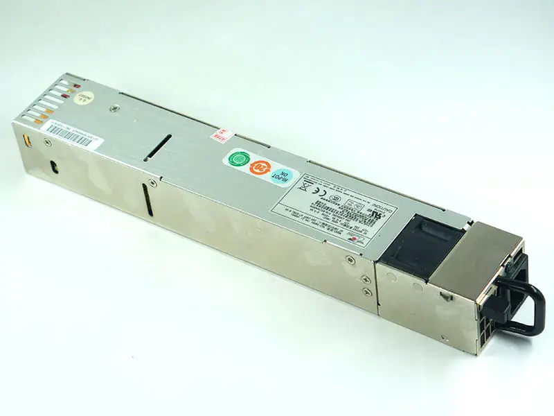 Zippy Emacs CRPS M1S-3400V Netzteil