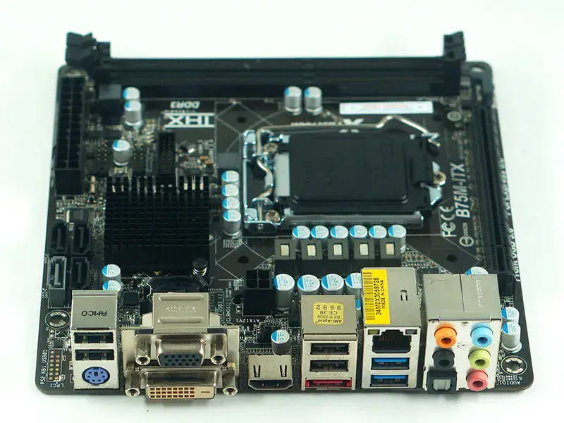 Asrock B75M-ITX Motherboard LGA1155 i3 i5 i7 DDR3 16G