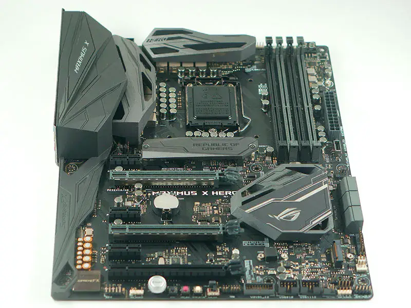 Asus ROG MAXIMUS X HERO Mainboard LGA1151 DDR4 M10H Z370