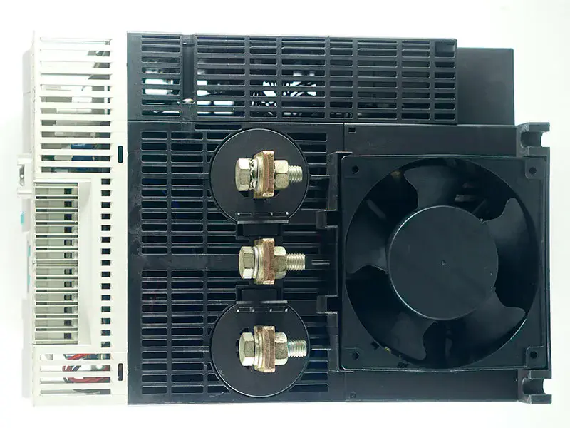 SIEMENS 3RW4443-6BC44 Sanftanlasser