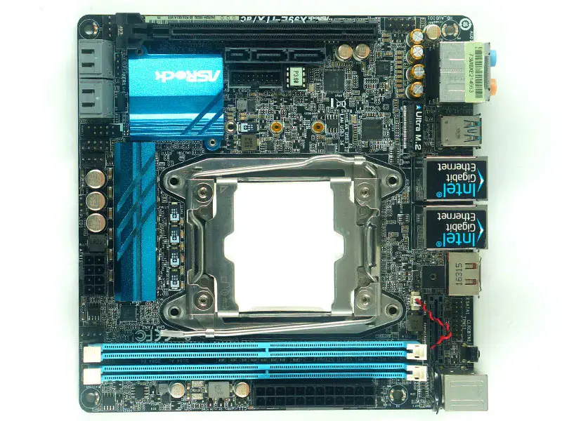 ASRock X99E-ITX/ac-Motherboard unterstützt E5V3 E5V4 Server-RAM
