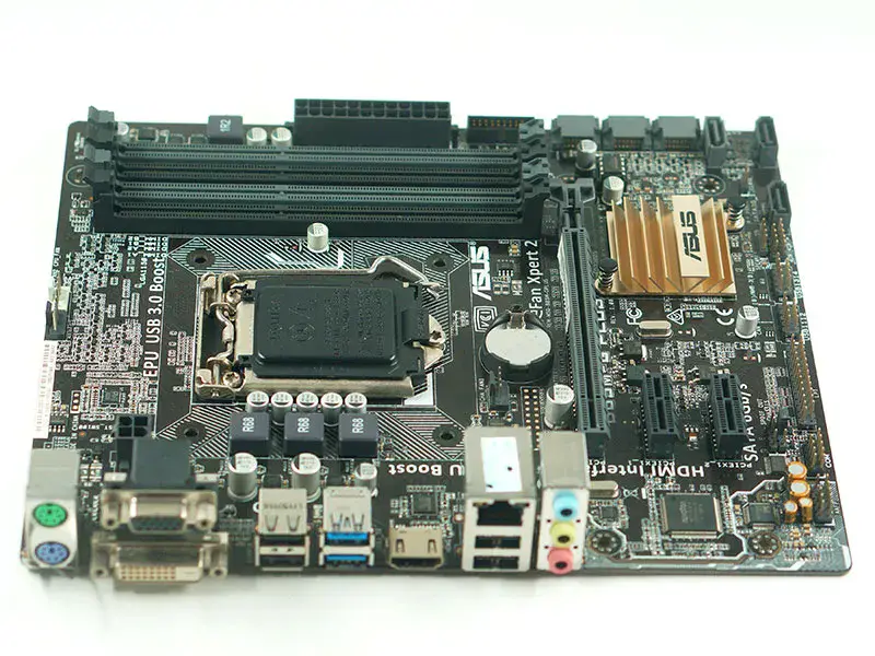 Asus B85M-G PLUS Hauptplatine